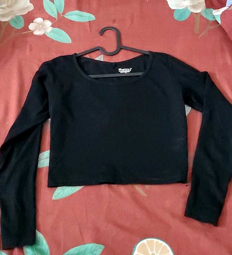 Boat Neck, Full Sleeved Crop Top