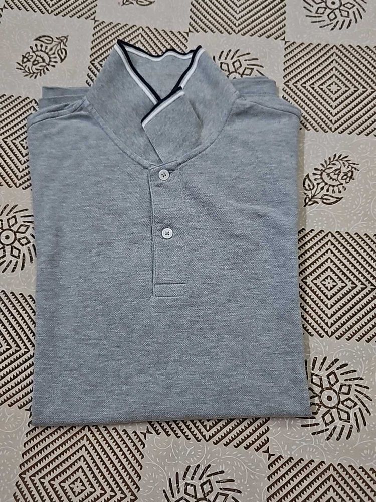 T -SHIRT GRAY