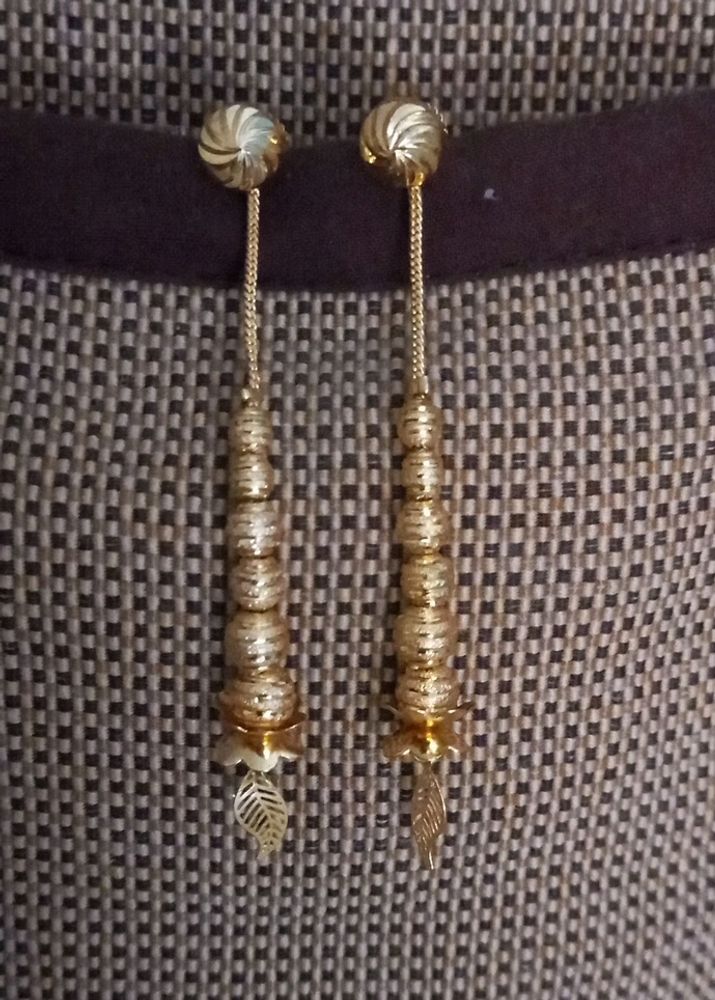 Gold Finish 2 In 1 Earrings