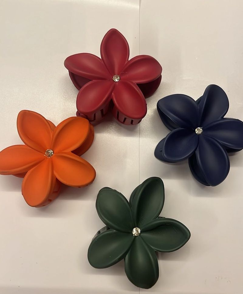 3 Flower Hair Clips