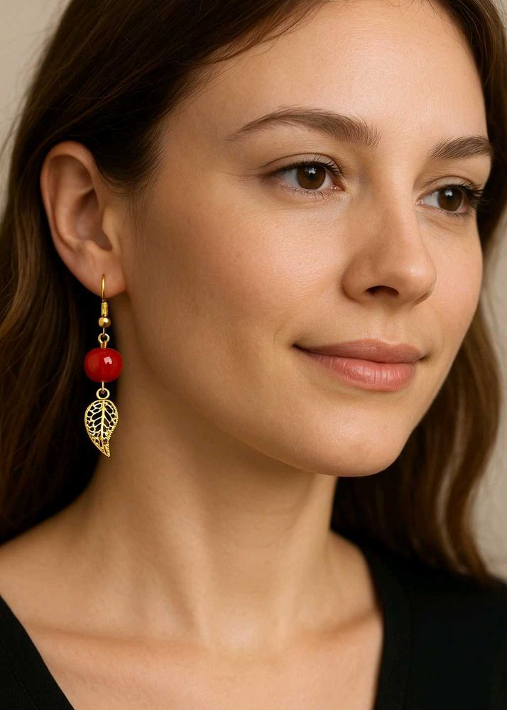 A Pair Oxidised Golden Leaf Charm earring.