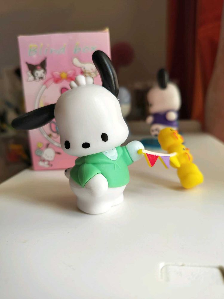 Pochacco with Ducks Figurine