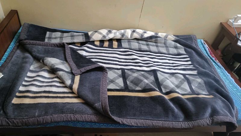 Price Drop🔥Limited Time Offer🎉Cozy Striped Blank