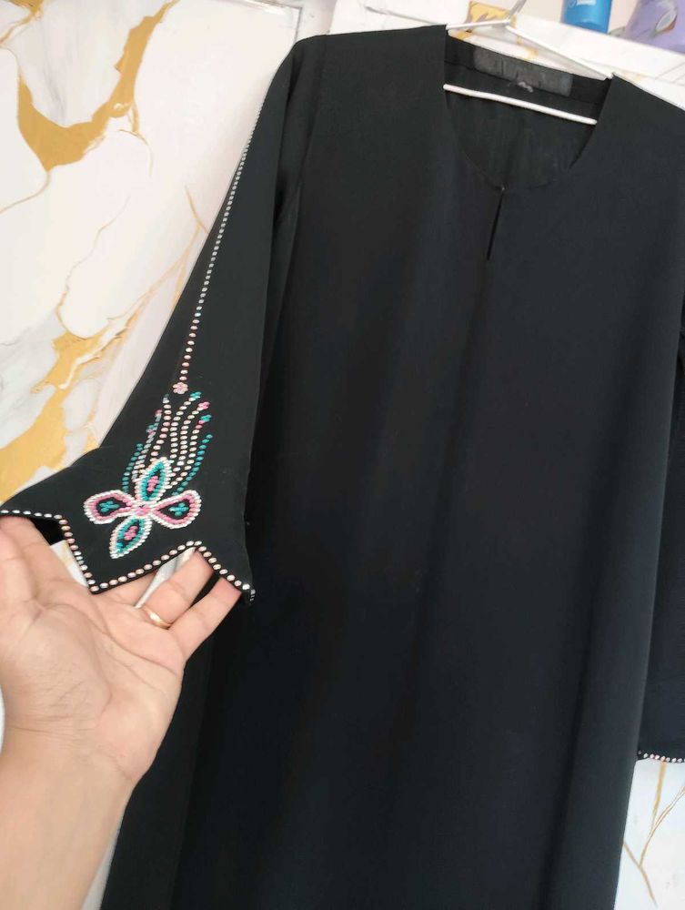 stone work dubai abaya