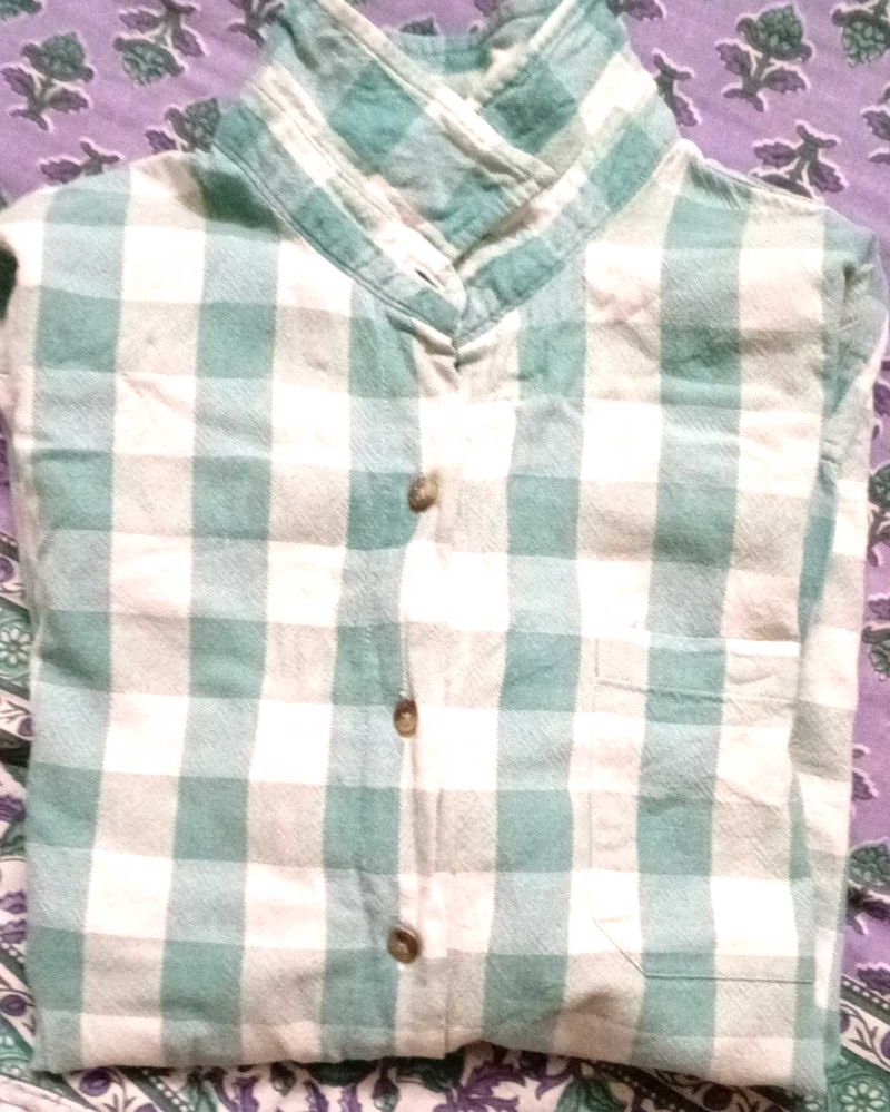 Green &amp; White Checked Shirt