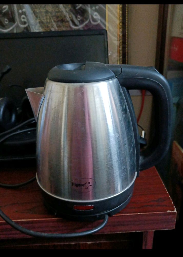 Working Electric Kettle