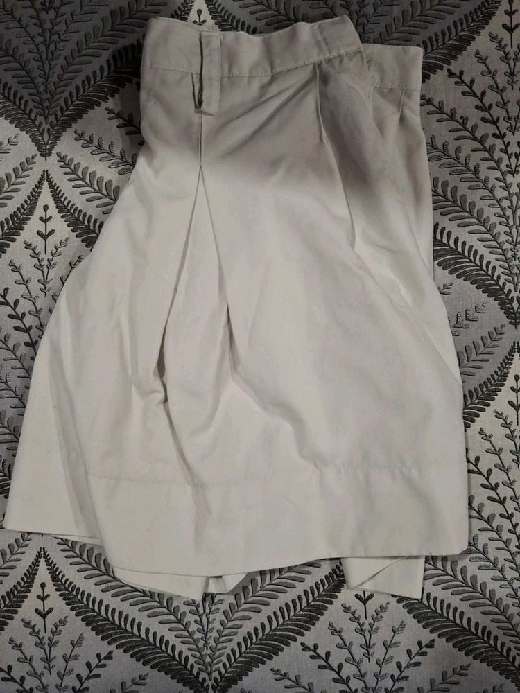 A Full White Skirt Looks Modern