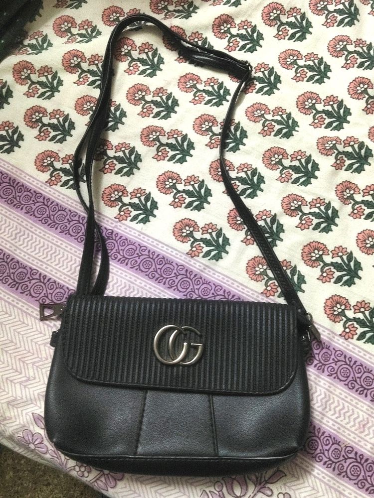 CG sling bag