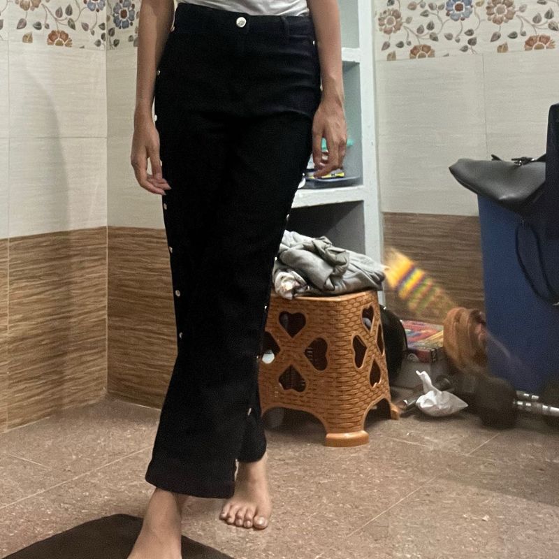 Side slit Black mid rise jeans