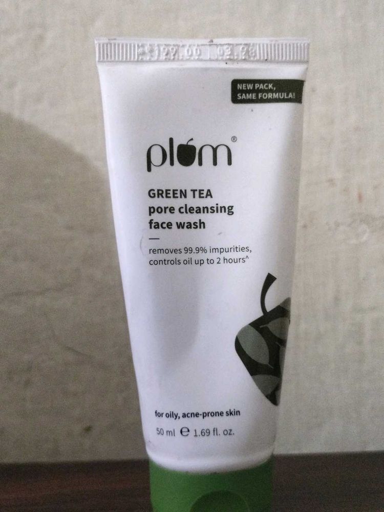 Plum Green Tea Face Wash
