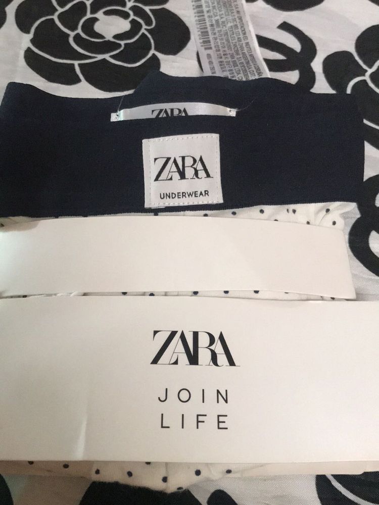 Zara Underwear
