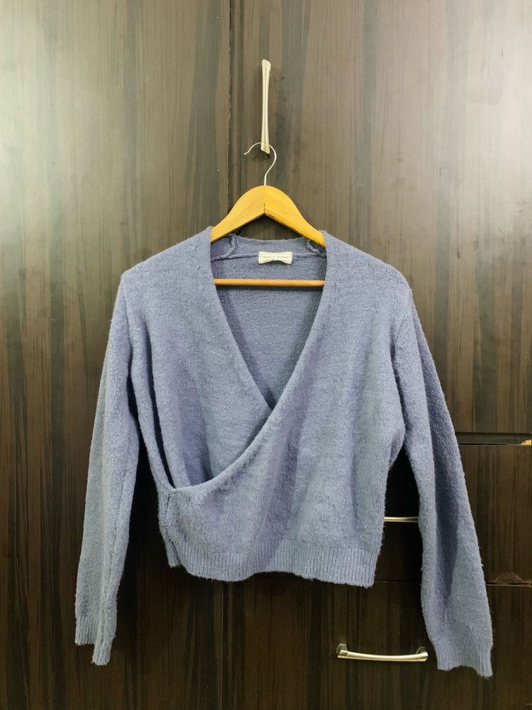 V-neck Sweater