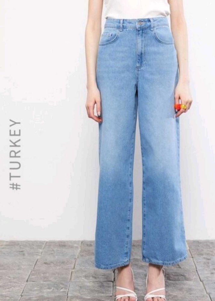 Straight Fit Jeans