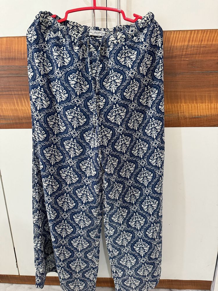 Purse &amp; Blue And White Floral Design Palazz