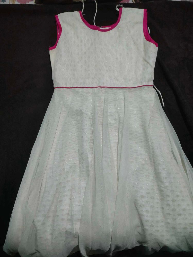 Anarkali Suit With Uppercoat Net Cotton Fabric