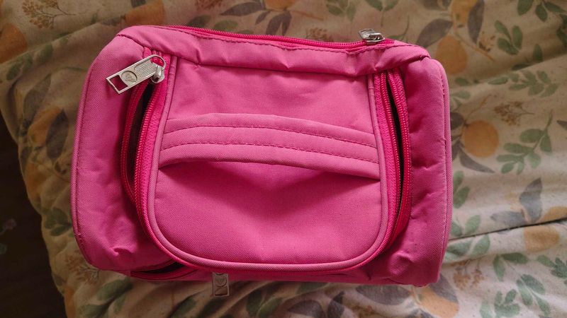 Make Up Pouch