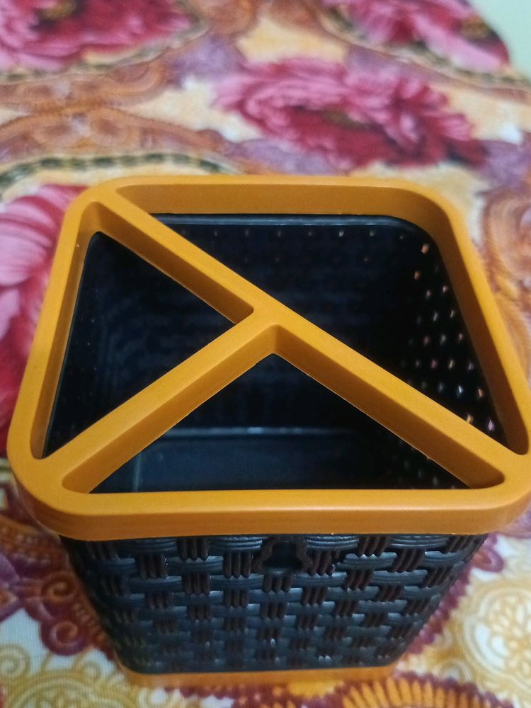 New Pen Box
