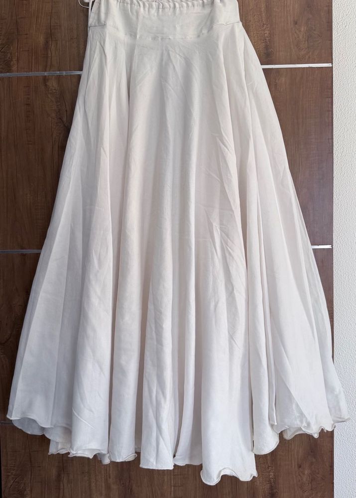 Elegant White Ethnic Skirt