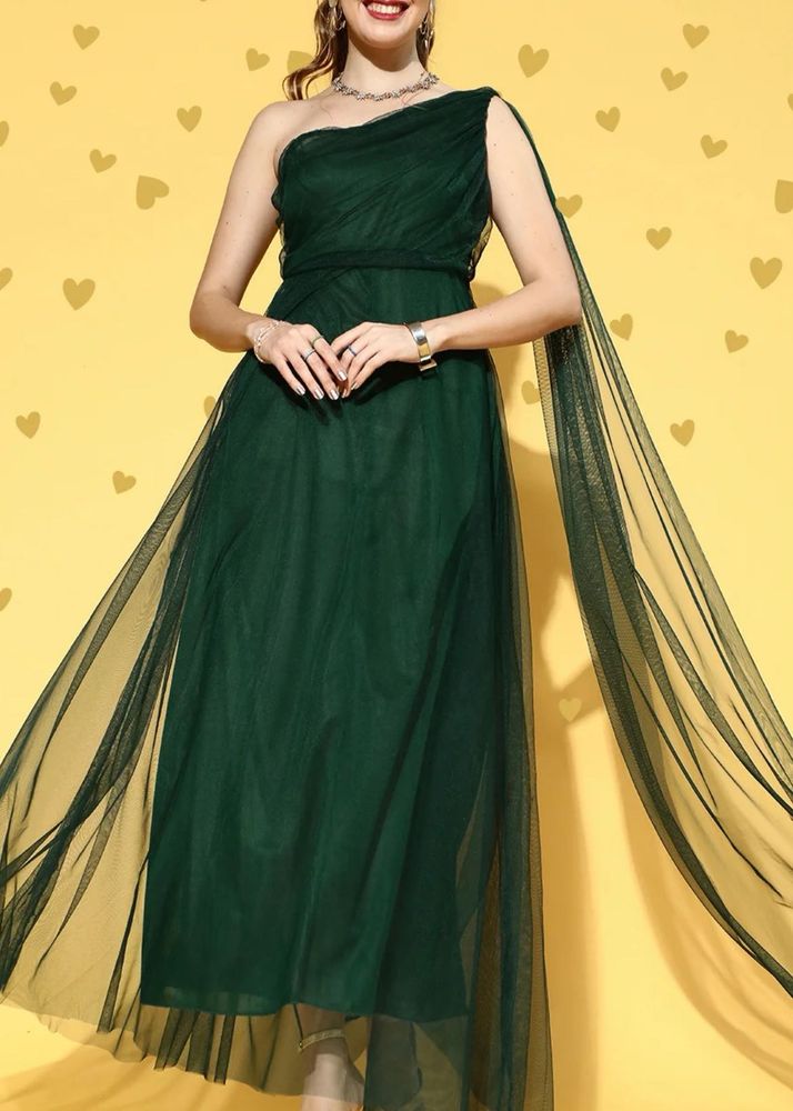 Elegant One-Shoulder Gown