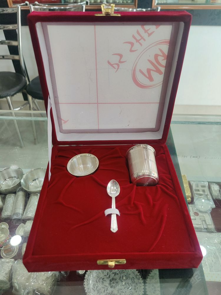 Pure Silver Bartan Set Wth Velvet Box