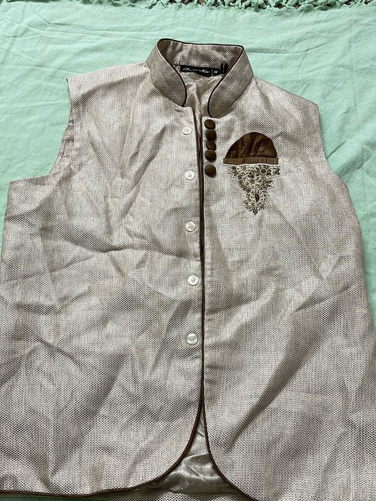 gents kurta set with half jacket