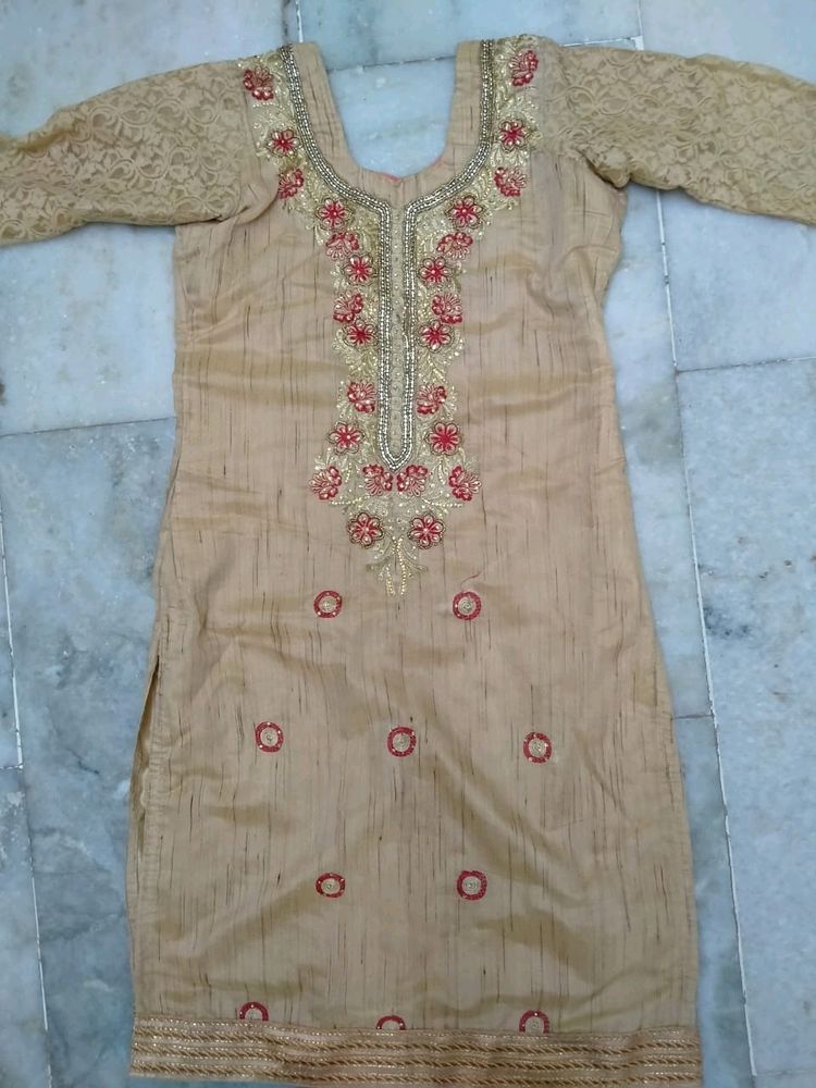 Shalwar Suit Red / Skin Colour