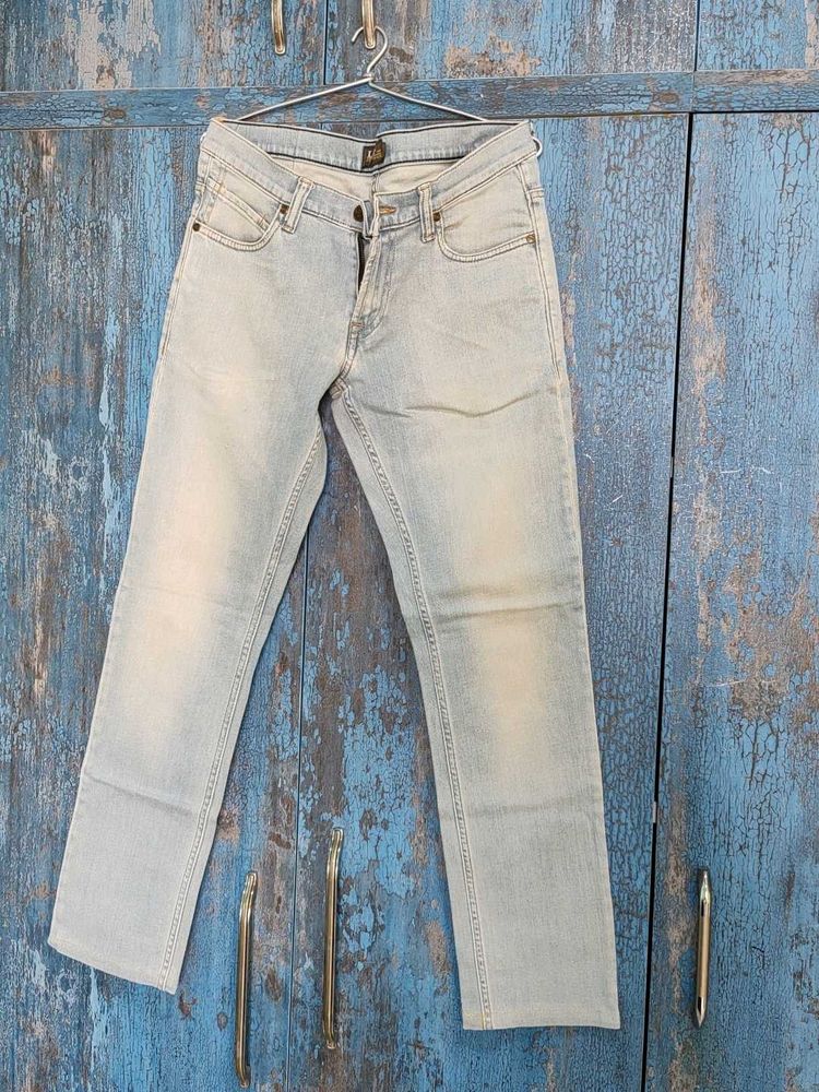 Light Wash Denim Jeans