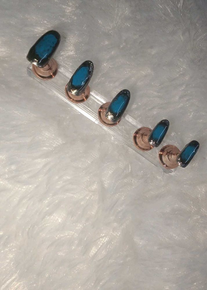 Blue Aura Silver Chrome Press On Nails