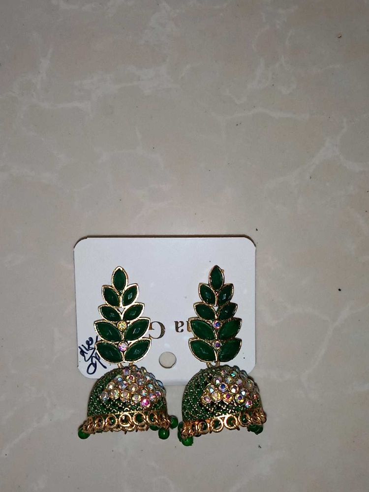 Stunning Green &amp; Gold Jhumka Earrings