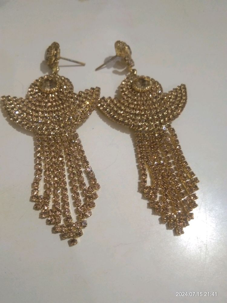 Earring