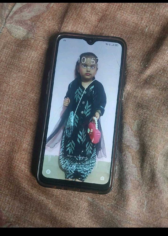 Realme 5 Pro + Free Display
