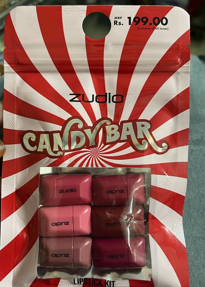 Zudio Candy Bar Lipstick Kit