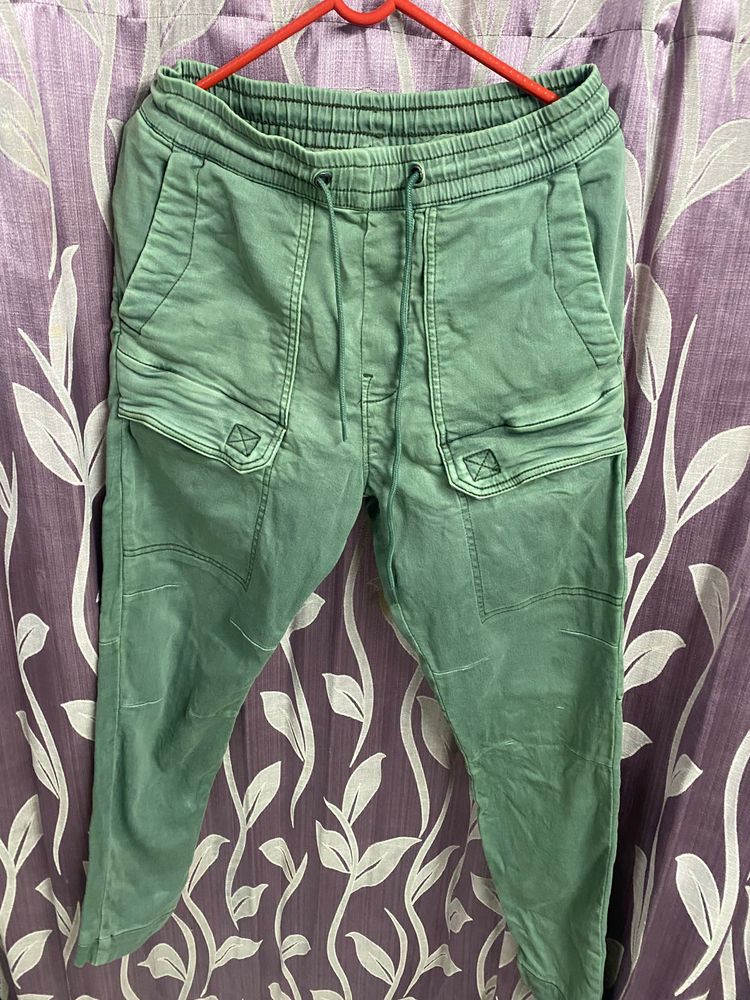 Oliver Cargo trousers stretchable