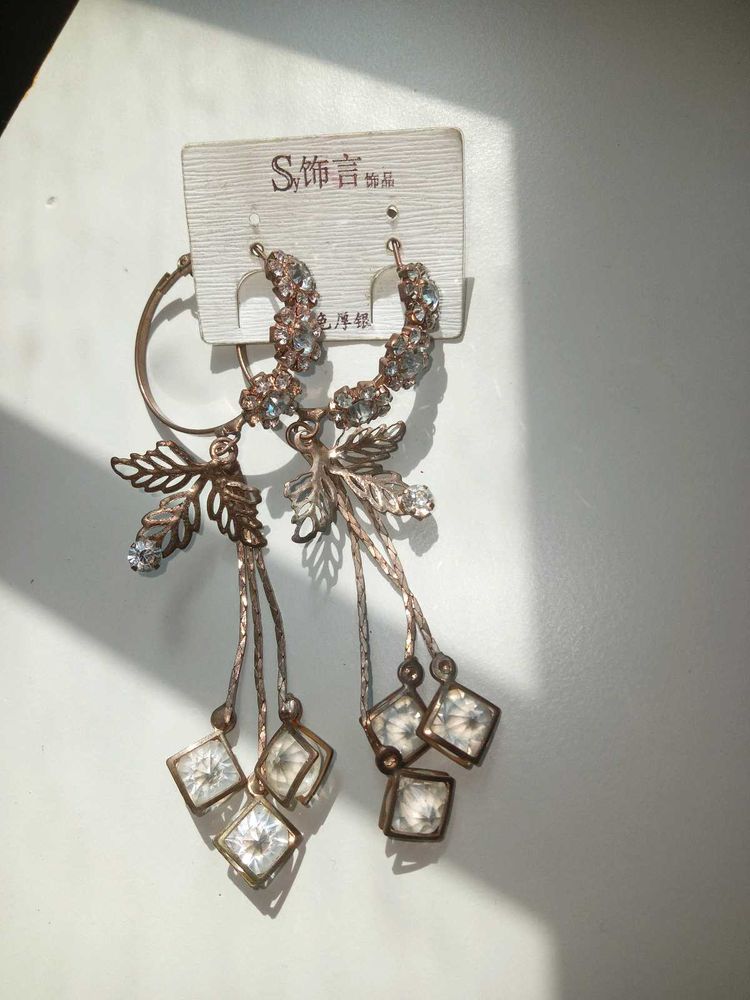 Earings