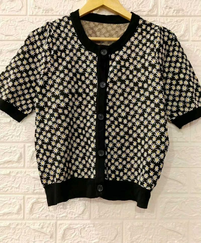 Black Daisy Cardigan Top