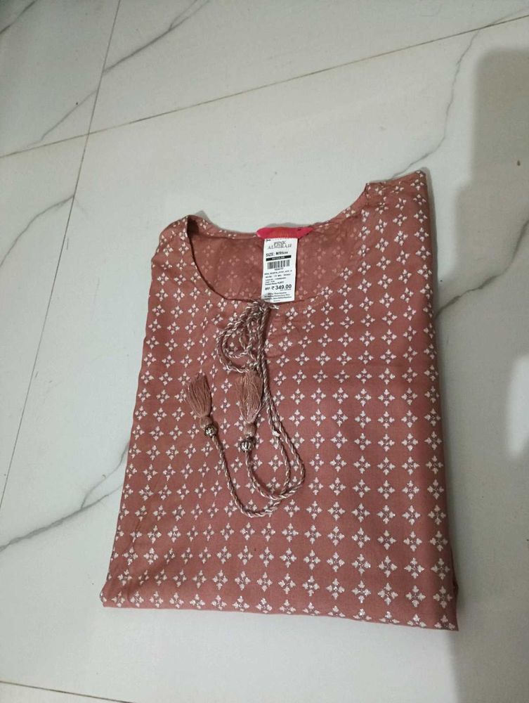 New Short Elegant Kurta