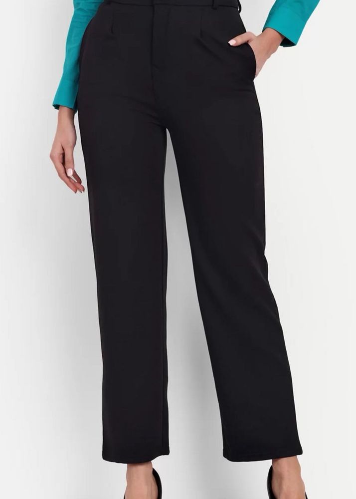 Chic Black Trousers