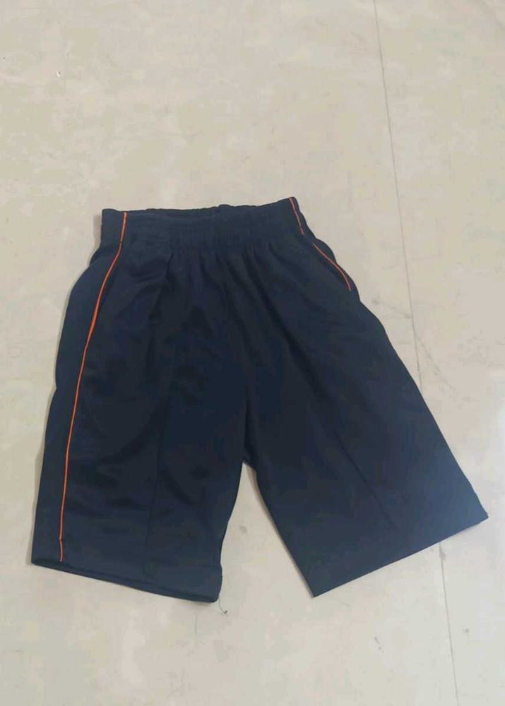 BOY&#39;S SPORTS SHORTS