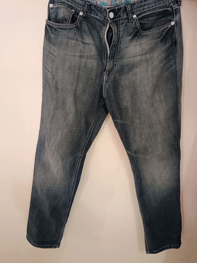 It Is Levis Cotton Jeans Size 34