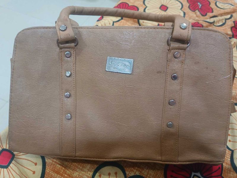 Handbag 👜 Or Purse