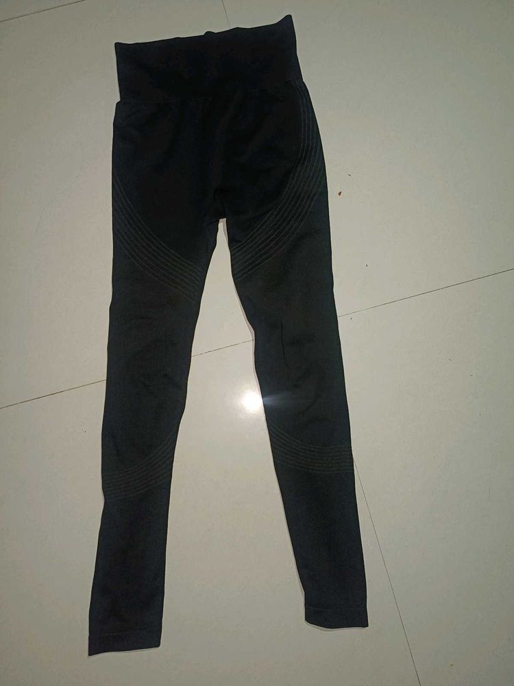 Black High-Waisted Leggings