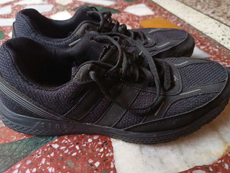 Black Running Shoes