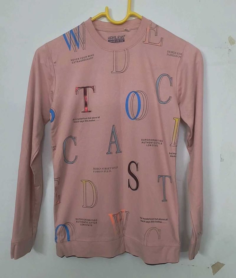 Hamleys brand T-shirt