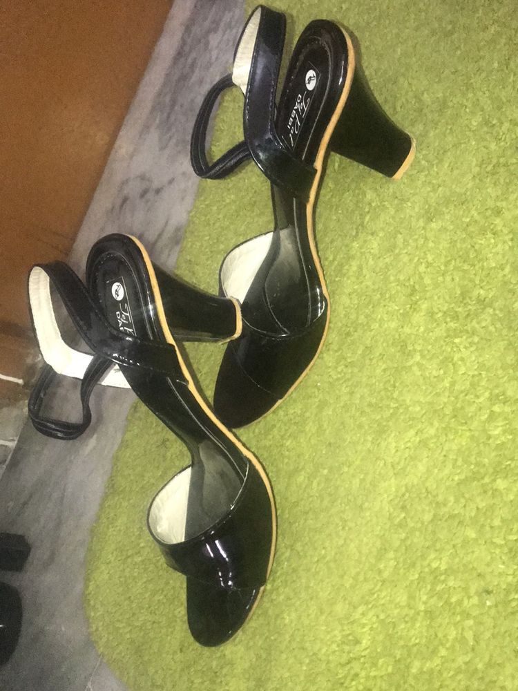 Black Heel Sandals