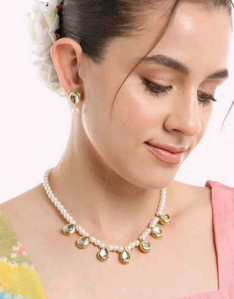 Pearl With Kundan Necklace