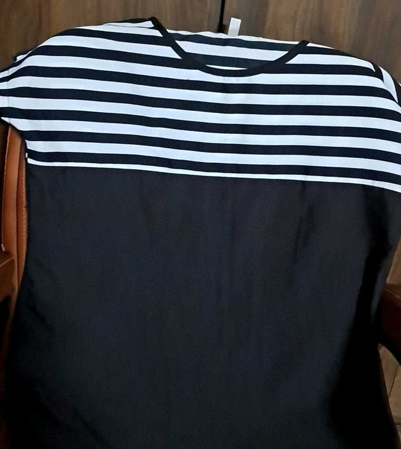 Striped Black &amp; White Top