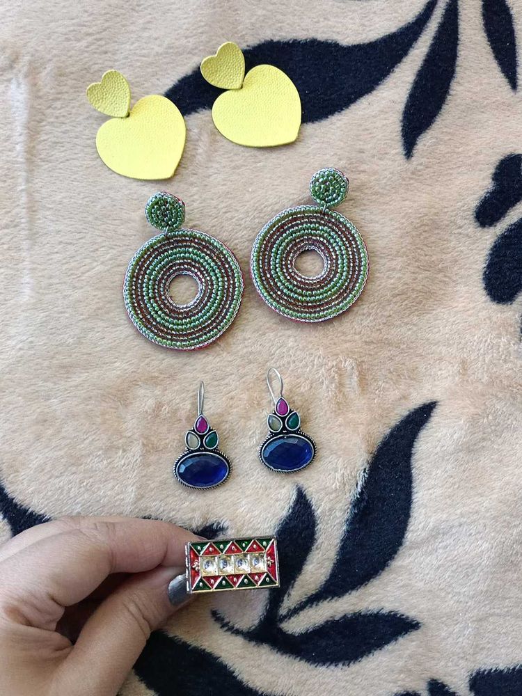 3 Pair Earings &amp; Ring Combo