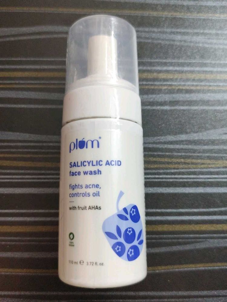 Plum Salicylic Acid Face Wash