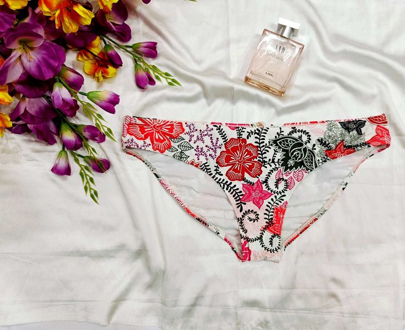 🇳🇿💫💗 Floral Bikini Bottom