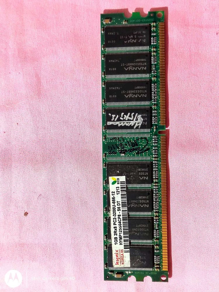 Hynix 1GB PC2-3200U DDR2-400MHz Desktop RAM